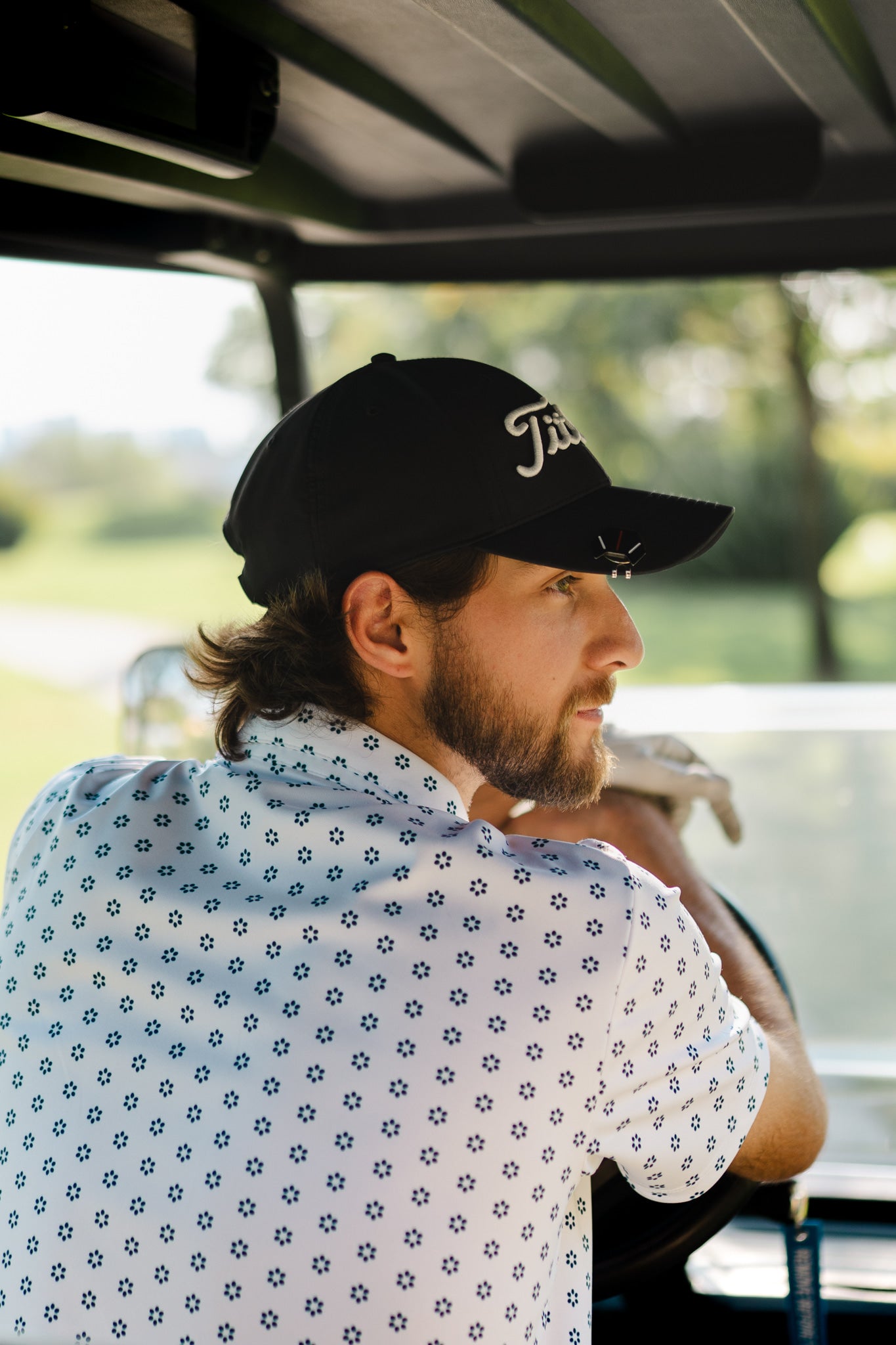 Idea de conjunto de hombre para jugar golf