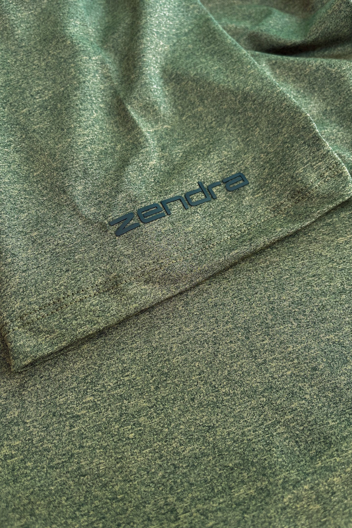 Polo de Golf Verde Militar Performance para Hombre Limited Edition (15/15)