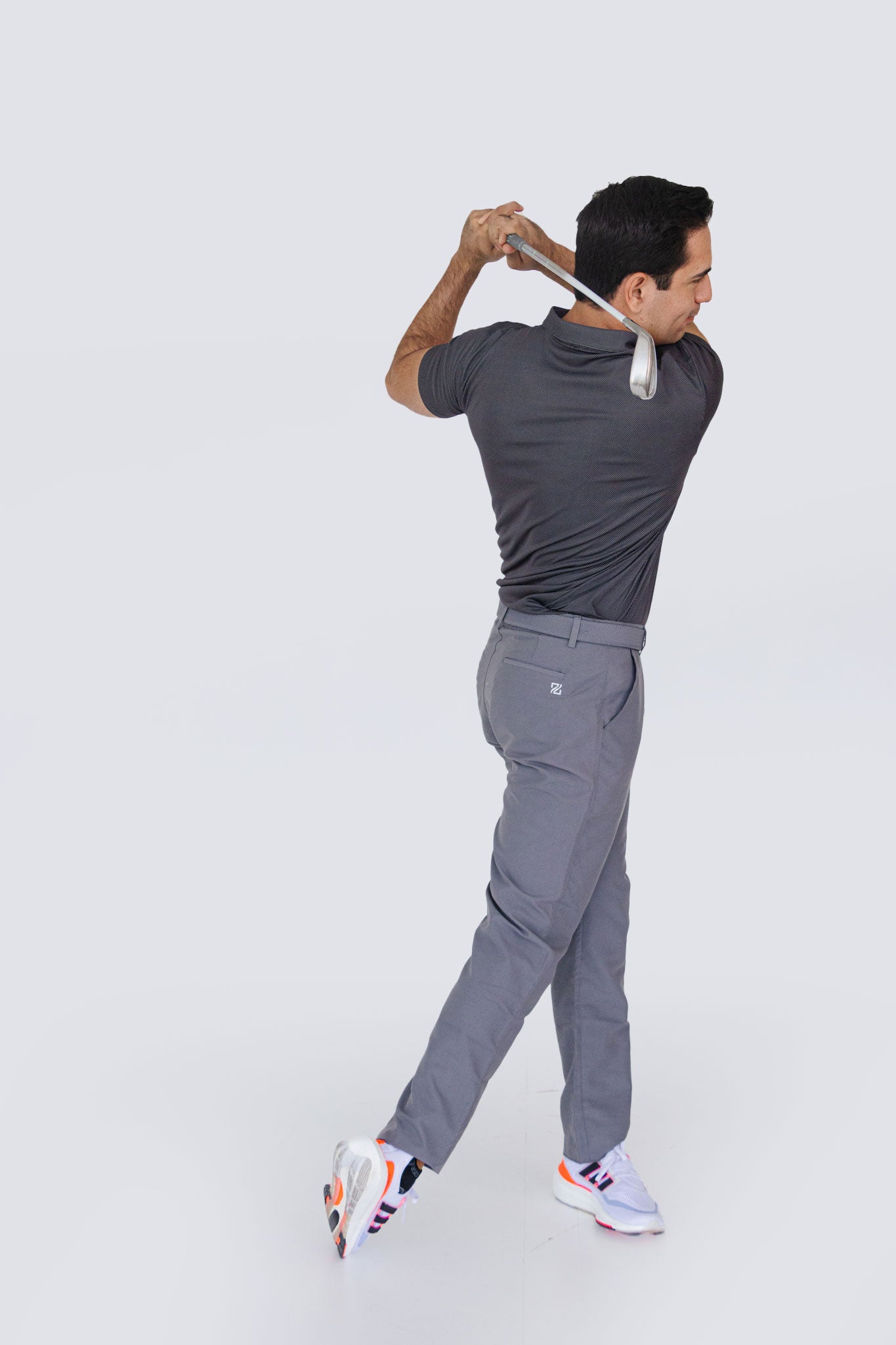 Pantalón deportivo golf gris 100% poliéster - Tela duradera con color permanente Zendra