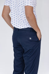 Pantalón golf azul marino con 4 bolsas funcionales - 2 traseras tipo ojal y 2 delanteras hombre