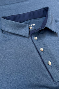 Polo de golf hombre Zendra azul con tecnología Dry, antiolor y protección solar UV