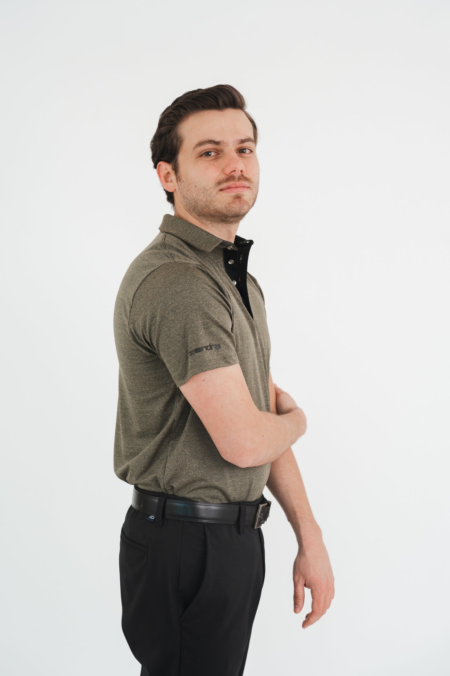 Polo de Golf Verde Militar Performance para Hombre Limited Edition (15/15)